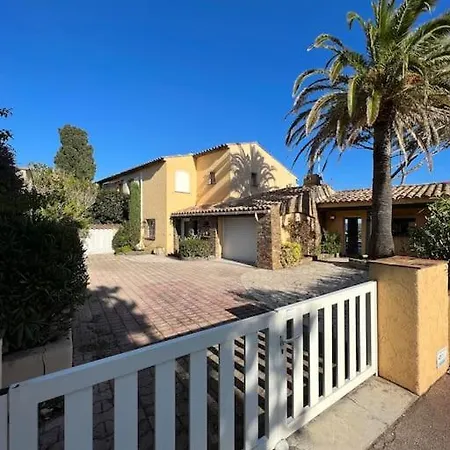 -maisondelaplage83-beachhouse With Pool-