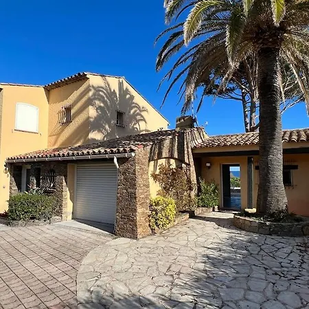 Dom wakacyjny -maisondelaplage83-beachhouse With Pool-